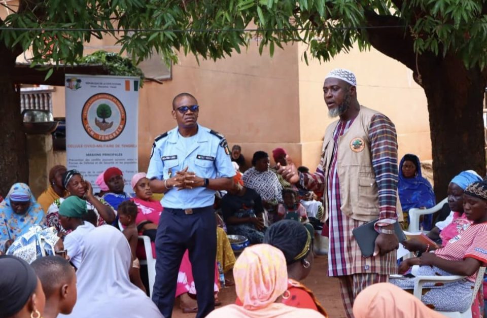Tengrela : la Cellule civilo-militaire sensibilise les femmes à la vigilance citoyenne